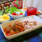 今日の朝ごはん
＊ラムのトマト煮込み(雑穀米添え) など
おはようございます(≡Д≡)♡今日は主人は休み 私は出勤です♪少しボリュームのある朝ごはんにしました♪今週もよろしくお願いします♪♪