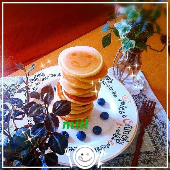 朝ごはんだよ♪ ミイルちゃんプチパンケーキタワー★ １１段重ねたらグラグラ～ってなった(^ー^)