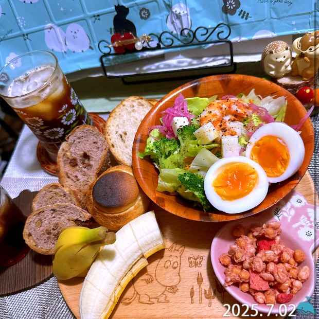 おわ～ら～ない～今年の～冷コー☕️💦