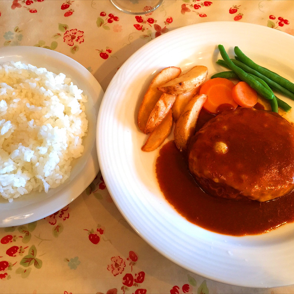 カフェ テラス アール