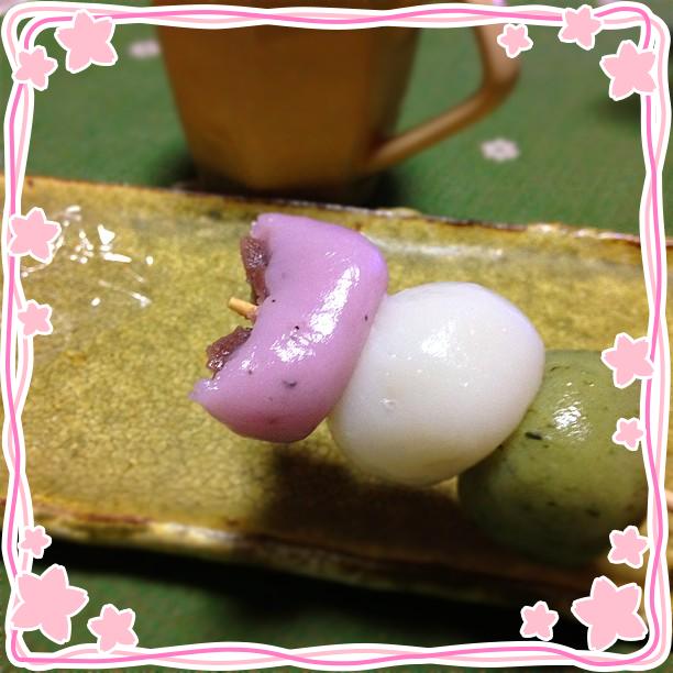 だんご、だんごŧ‹"ŧ‹"(๑´ㅂ`๑)ŧ‹"ŧ‹"
花より団子♪