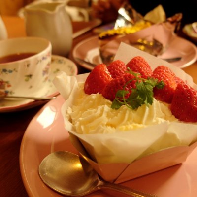 ティールーム リーフ ケーキ ドーナツ ティールーム リーフ ケーキ ドーナツ