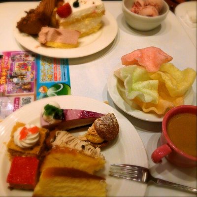 スイーツパラダイス Sweets Paradise イクスピアリ店 浦安 舞浜 ディズニーランド 舞浜 ケーキ ドーナツ スイーツパラダイス Sweets Paradise イクスピアリ店 浦安 舞浜 ディズニーランド 舞浜 ケーキ ドーナツ