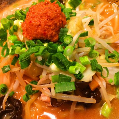 越後秘蔵麺 無尽蔵 花園家 ラーメン