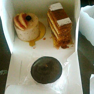 オーヴ パティシエ シンジ モリ 広島市 十日市町 ケーキ ドーナツ オーヴ パティシエ シンジ モリ 広島市 十日市町 ケーキ ドーナツ