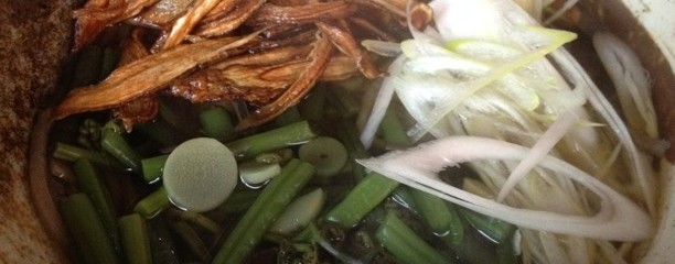 石臼挽き 手打ち蕎麦 三気粒