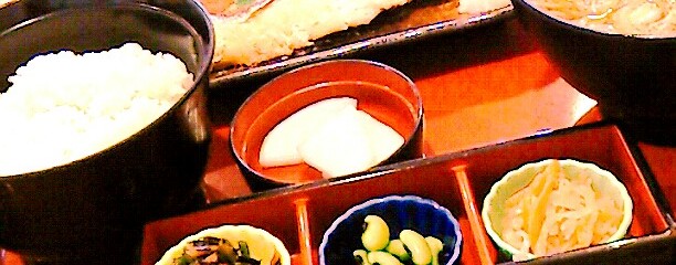 和風レストランまるまつ若柳店