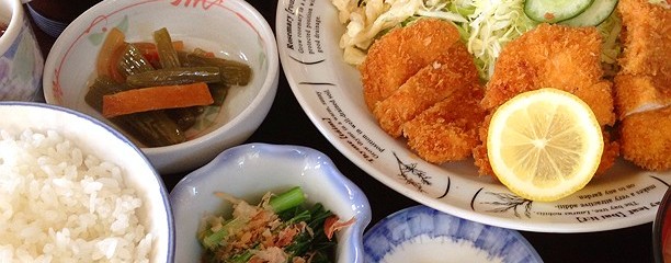 満月食堂