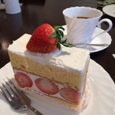 シェ ラ メール 寺町本店 神宮丸太町駅 ケーキ ドーナツ シェ ラ メール 寺町本店 神宮丸太町駅 ケーキ ドーナツ