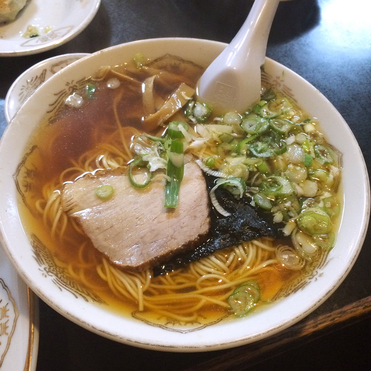 宝 明 楼