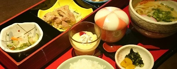 京華グループ　うみ膳やま膳 緑井店