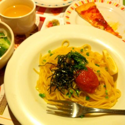 グラッチェガーデンズ東大和中央通店 ピザ グラッチェガーデンズ東大和中央通店 ピザ