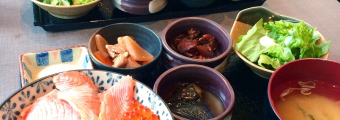 魚直売所×鮮魚酒場 【鮪】おさかな市場
