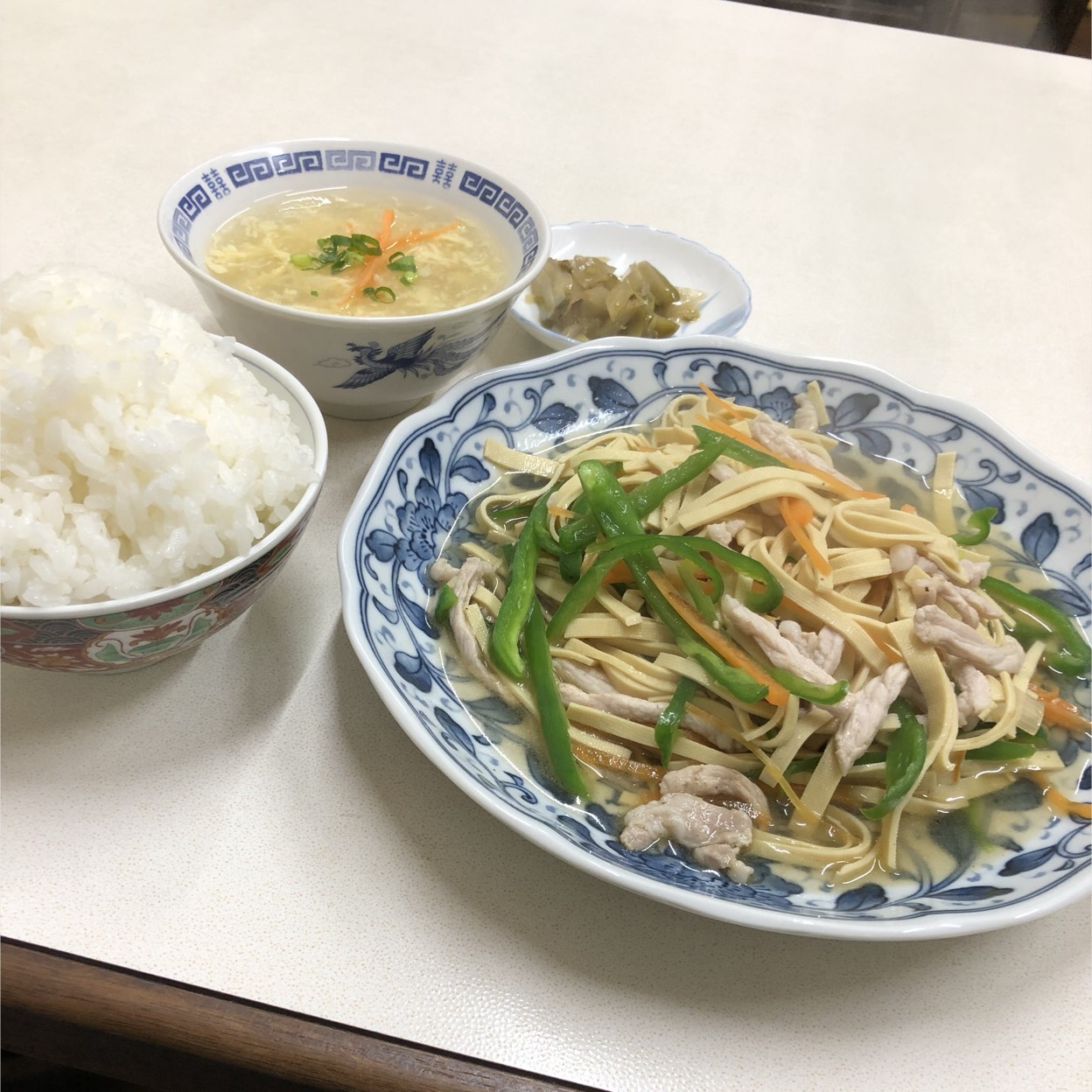 万里 長城 水 餃子 店