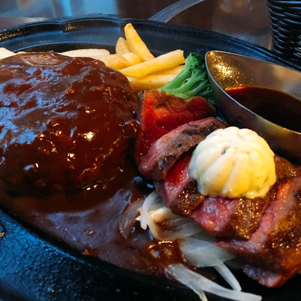 肉 の 万世 亀有 店