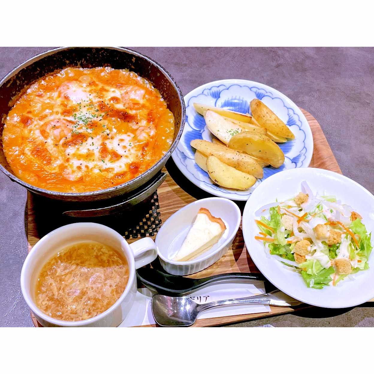 神戸元町ドリア 川崎ダイス店(川崎/洋食) | ホットペッパーグルメ