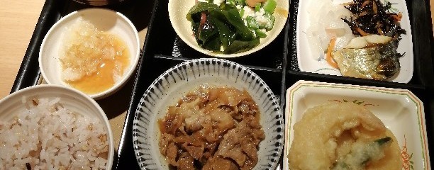 やよい軒 練馬店