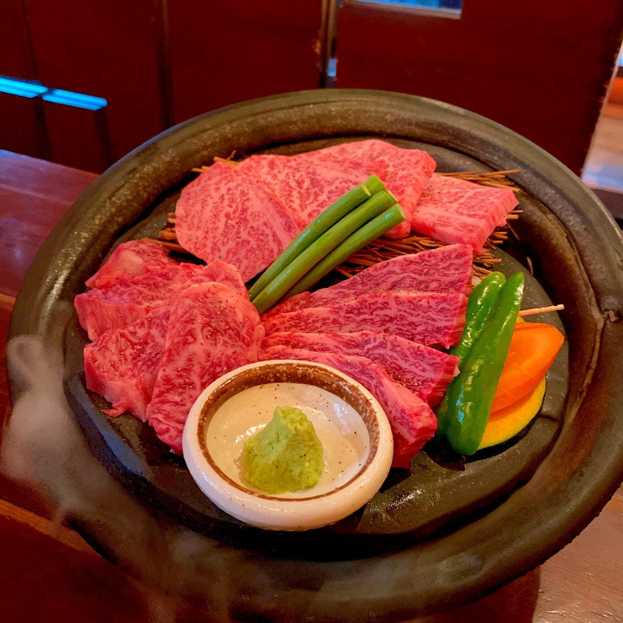 和牛 炭火 焼肉 味道 苑