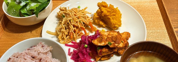 カフェ＆ミール ムジ 新百合ヶ丘オーパ店