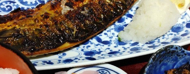 炭火焼魚店 白銀屋 箱崎分岐点