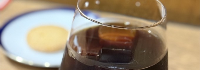 カフェ ロストロ
