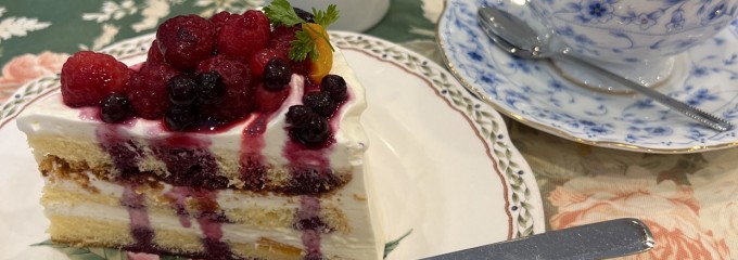 グロヴナーカフェ