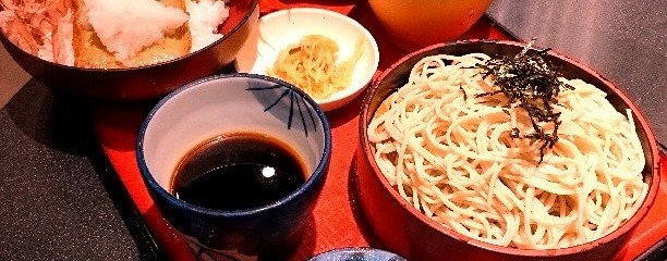 そば吉 大街道店
