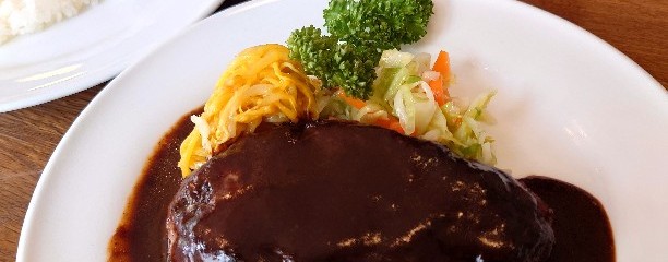 洋食　大かわ