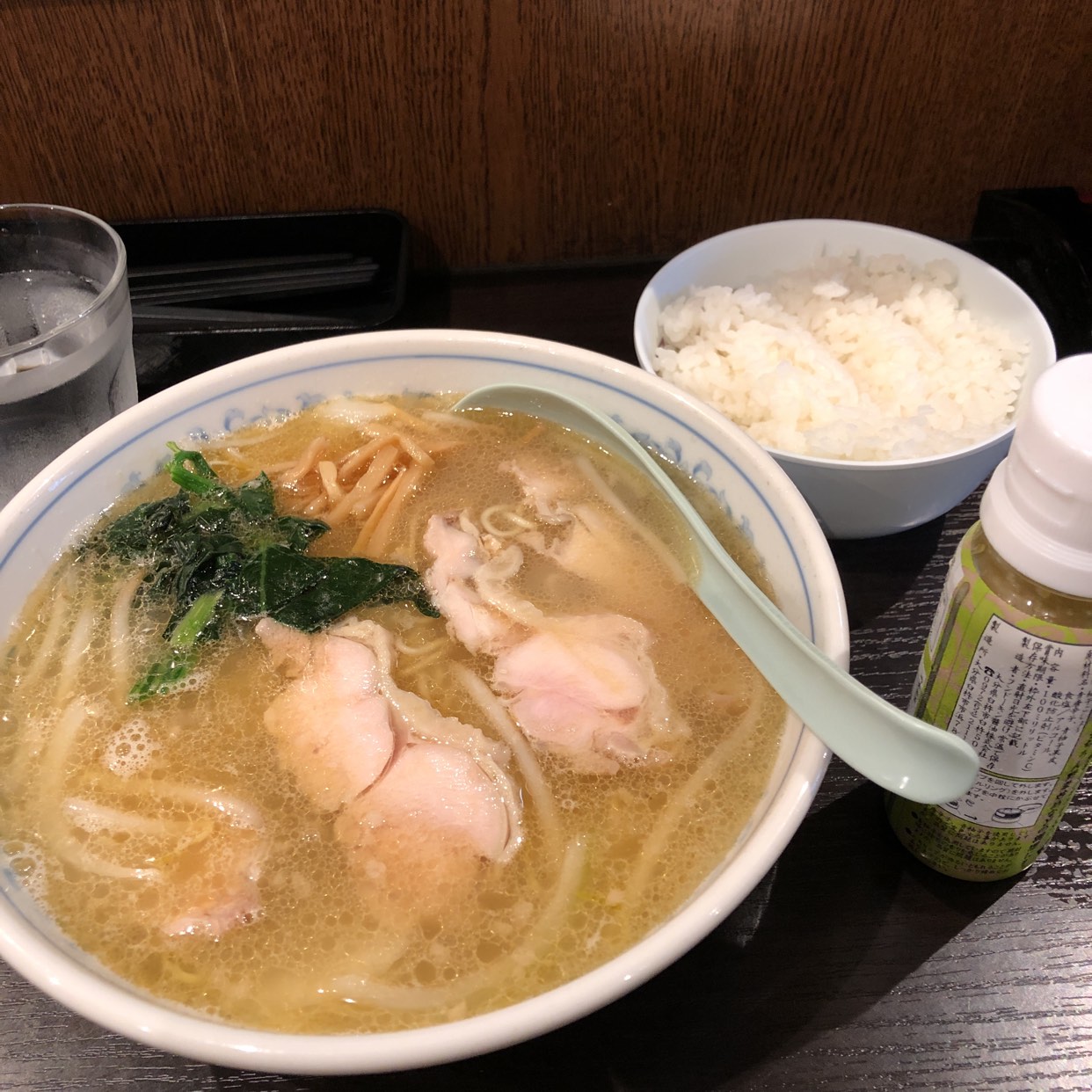 活動歴および当時の関連ビジュアル記録