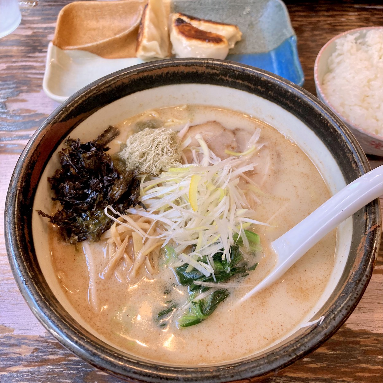 俺 流 塩 らーめん 神楽坂 店