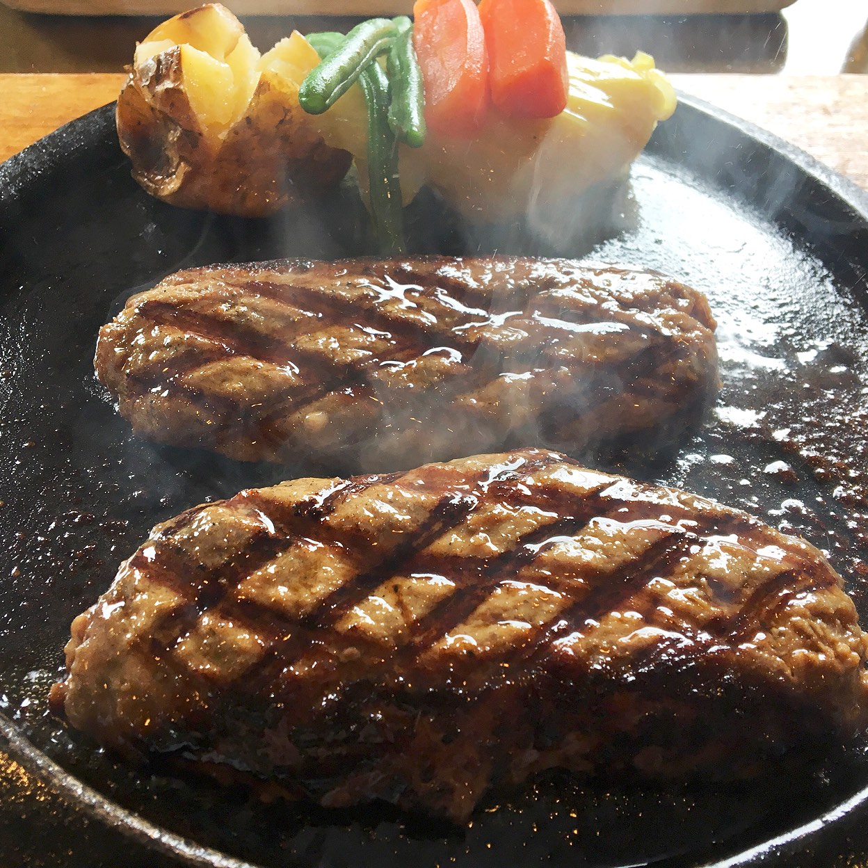 シャーロックホームズ 町田街道店 淵野辺 ステーキ ミイル