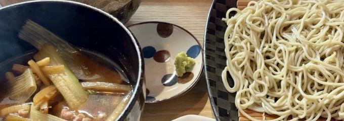 ならや