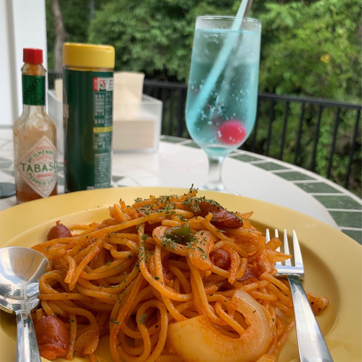 Cafe Chouchou 高尾山口駅 カフェ