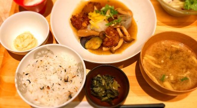 おぼんdeごはん ペリエ千葉店 新千葉 千葉駅 定食 食堂