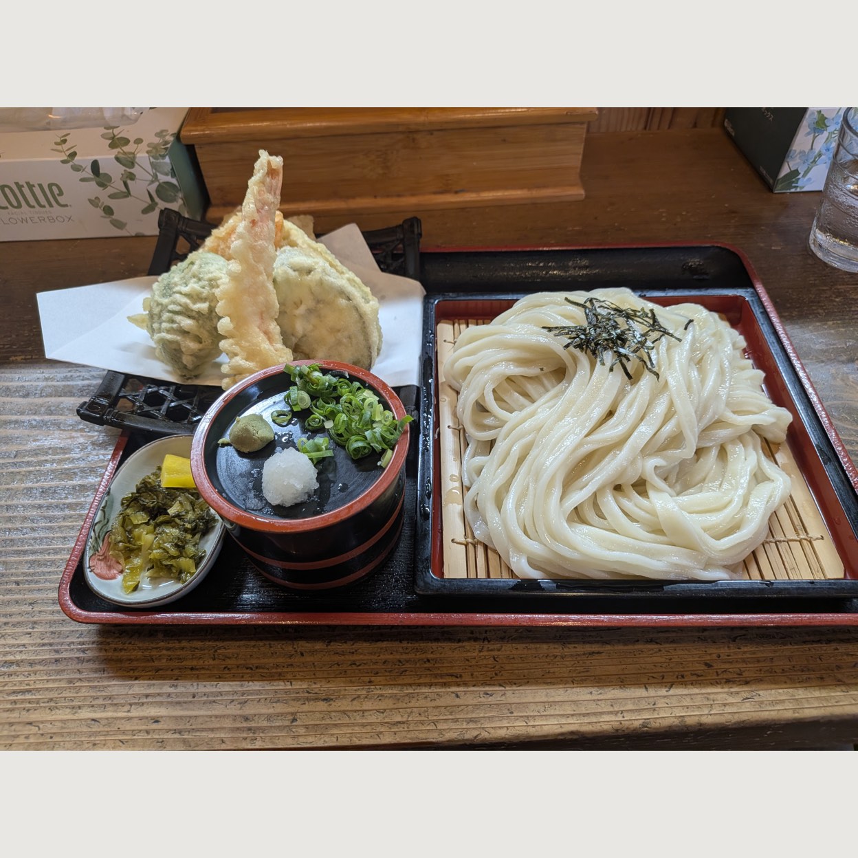 吉崎 製 麺 所