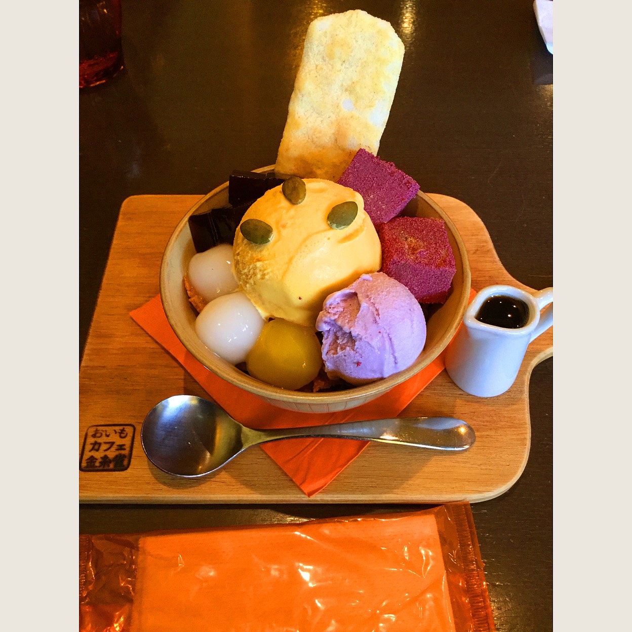 おいも カフェ 金糸 雀