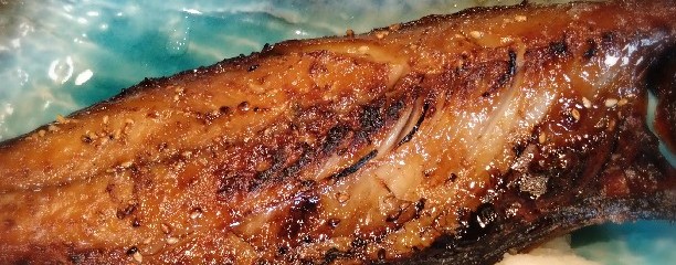 炉端焼き 傳 (Den)