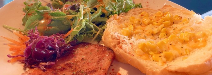 DINING&CAFE SANDBOX 1F (ダイニングカフェ サンドボックス )