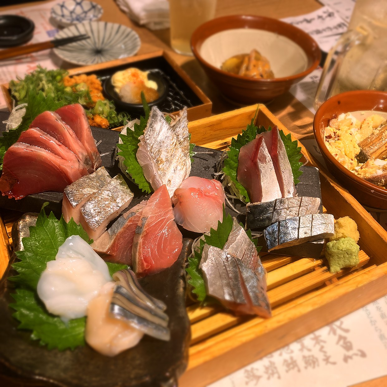 活動歴および当時の関連ビジュアル記録