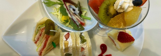 タカノフルーツパーラー 京急上大岡店