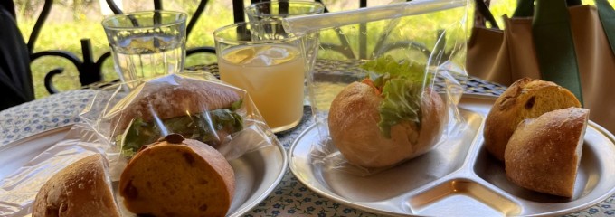 モイベーカリー