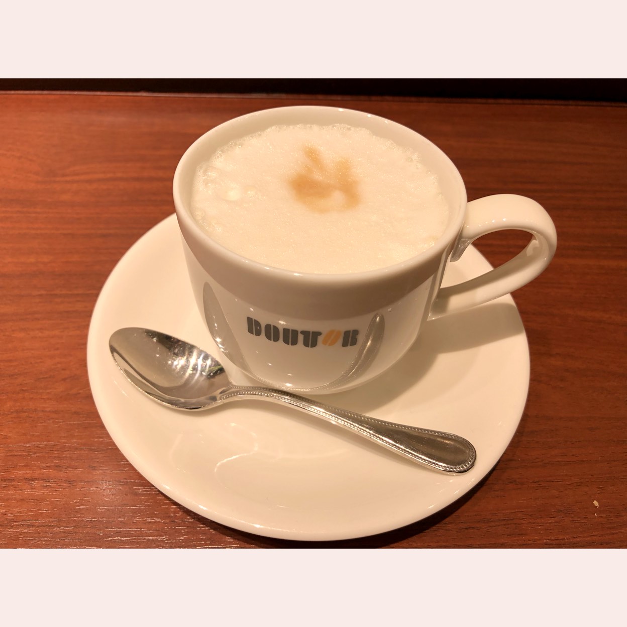 ドトールコーヒーショップ 新宿サブナード店 (新宿・代々木/西武新宿/カフェ)