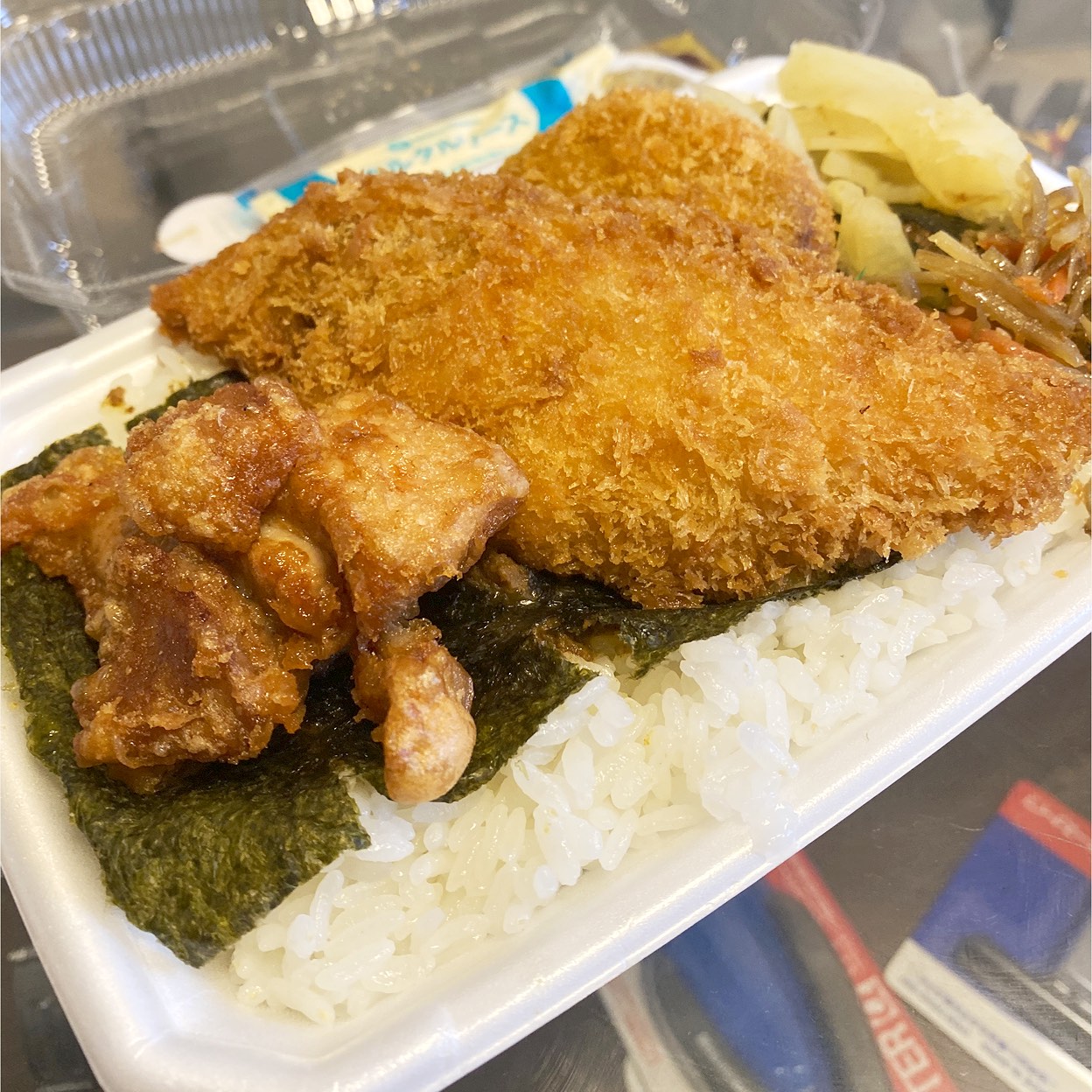 ほっともっと 南大塚店 弁当 おにぎり