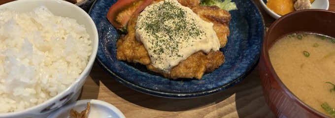 ごはんと、お酒。よつば食堂