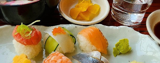 マルカンデパート大食堂