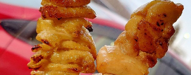 炭火焼き居酒屋 煙の下