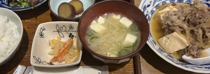 白金食堂エスターテ
