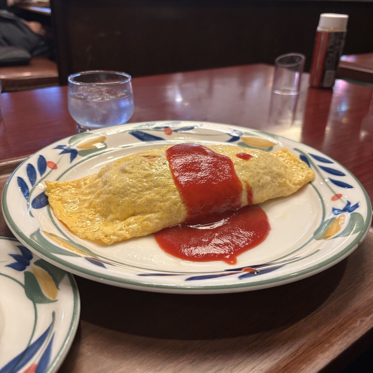 カフェ & デリ 伯爵 邸