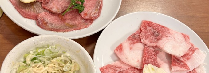 焼肉　やまと