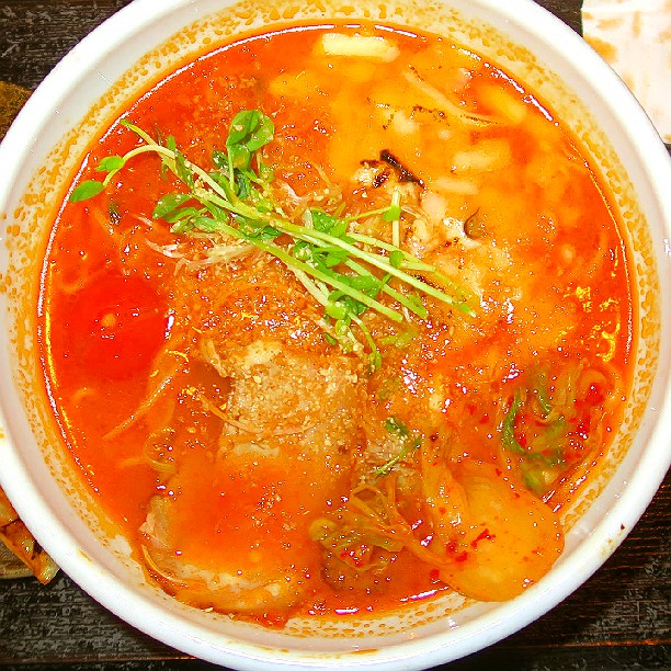 ラーメンたろう 三宮店(北野坂周辺/ラーメン) | ホットペッパーグルメ